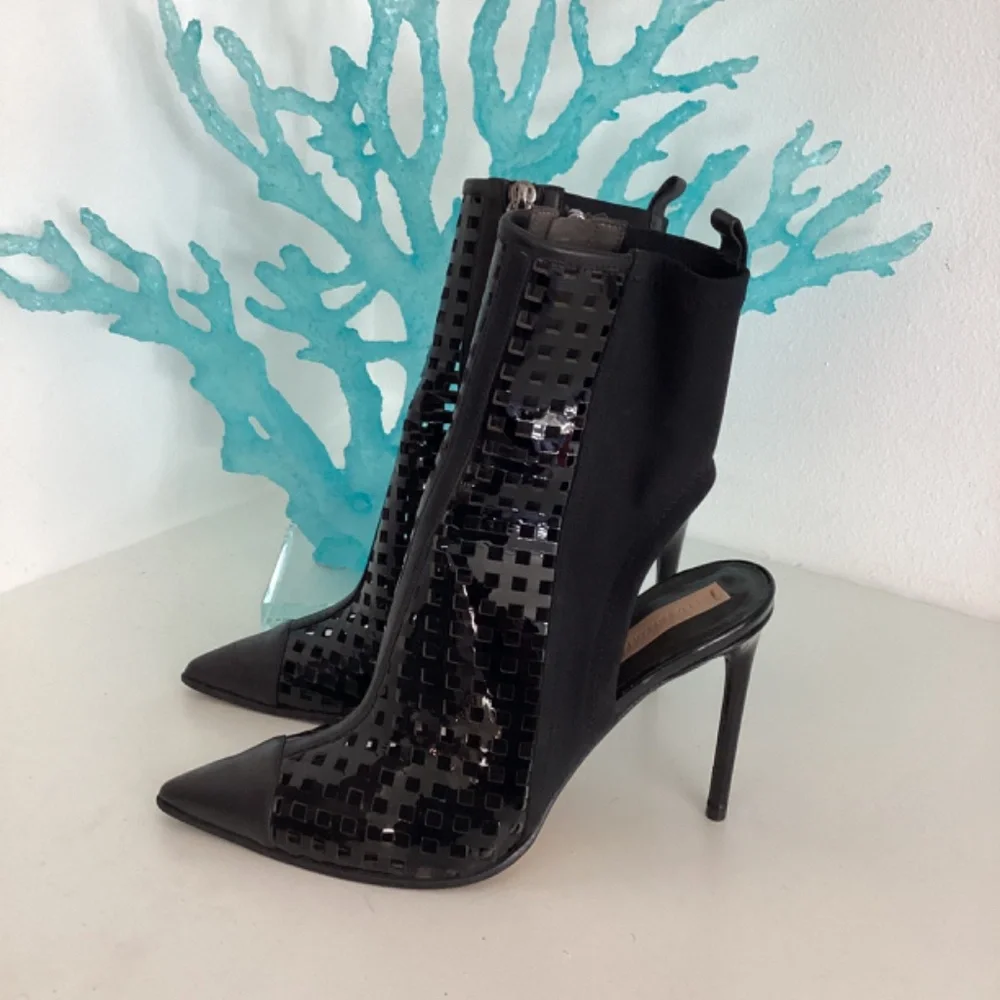 REDUCED Reed Krakoff 37.5 EU 7 US Black Perforated Patent Leather Ankle Boots